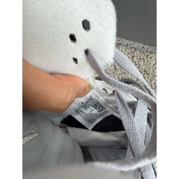Air Jordan 5 Retro Wolf Grey Shoes Size 12